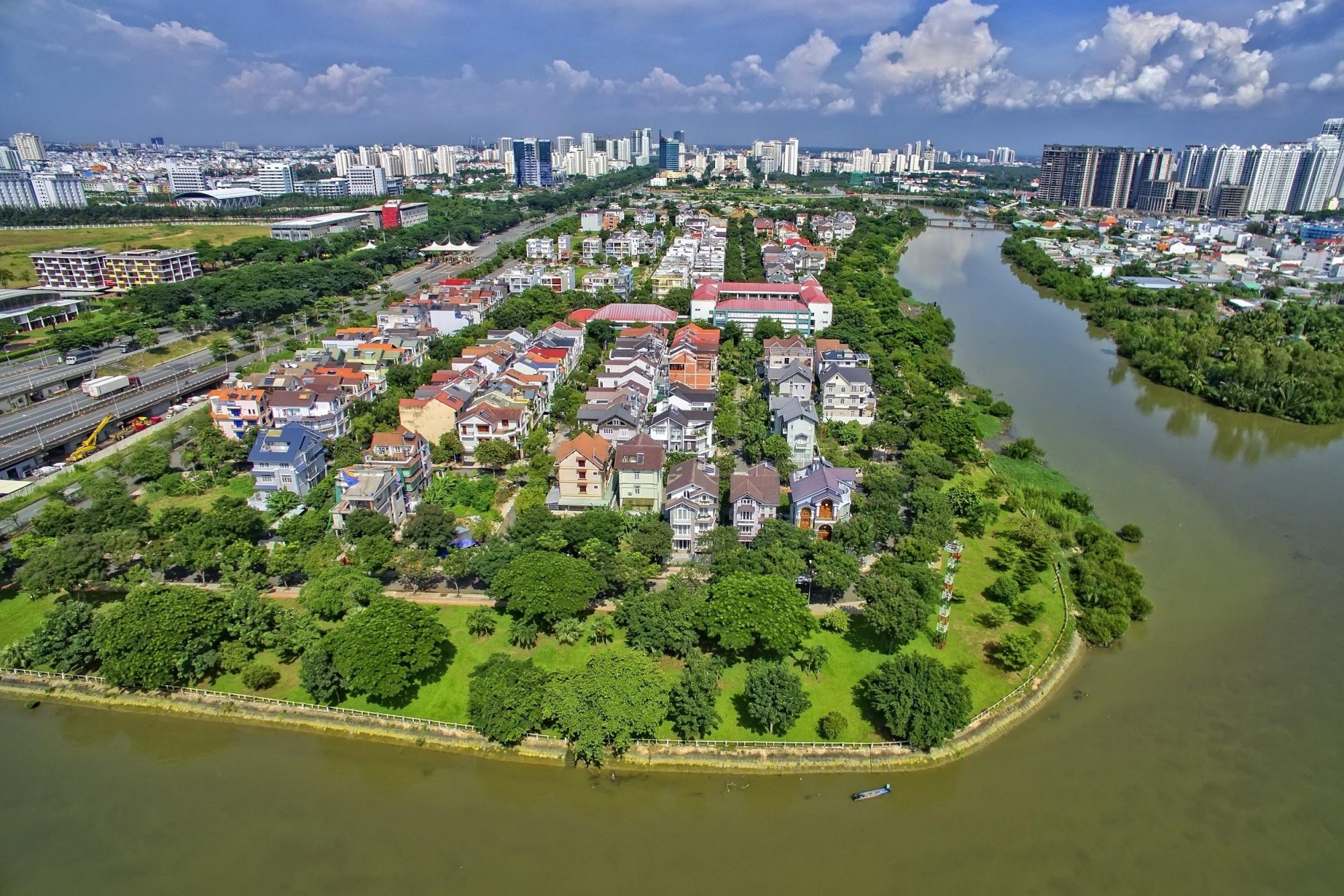 Top 7 khu biệt thự cao cấp nhất quận 7 và khu Nam Sài Gòn